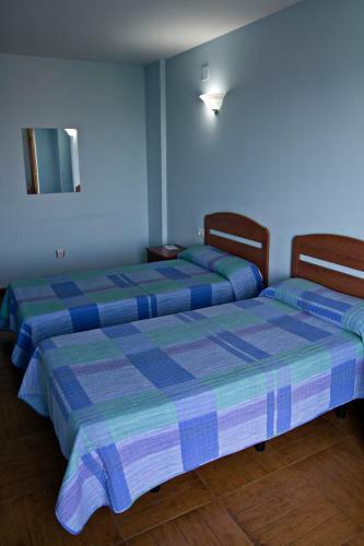 Hotel Condes De Bu�ol