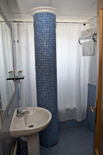 Hotel Condes De Bu�ol