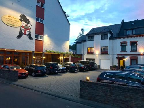 Hotel & Weinhaus Zum Schwarzen B�ren