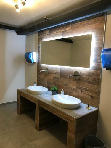 Hotel & Weinhaus Zum Schwarzen B�ren