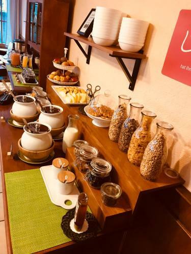 Hotel & Weinhaus Zum Schwarzen B�ren
