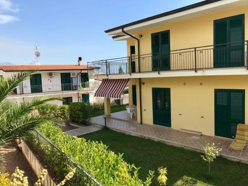 Villa In Scalea