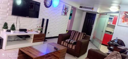Golden Tulips Apartment Festac