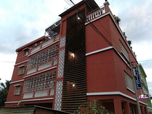 Hotel Golden House