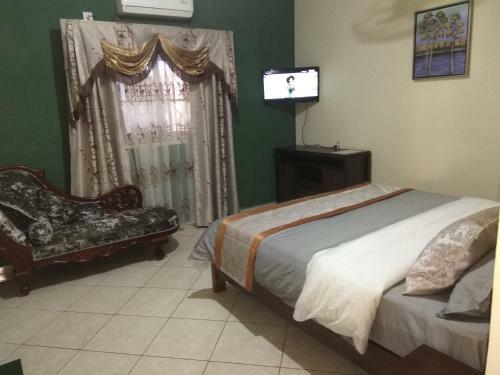 Hotel Golden House