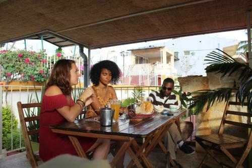 Le Jardin Exotique Hotel