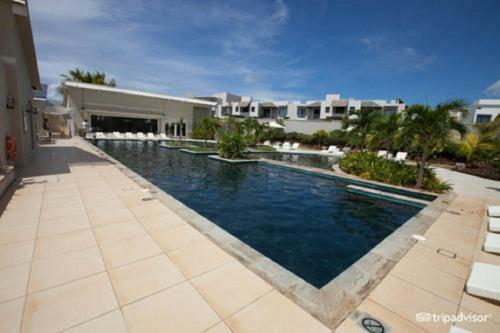 Azuri Village Holiday Apartment - Roches Noires