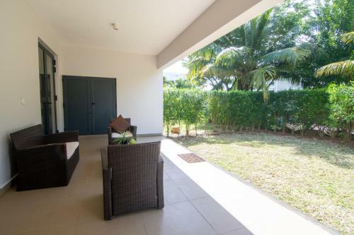Azuri Village Holiday Apartment - Roches Noires