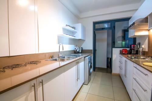 Azuri Village Holiday Apartment - Roches Noires