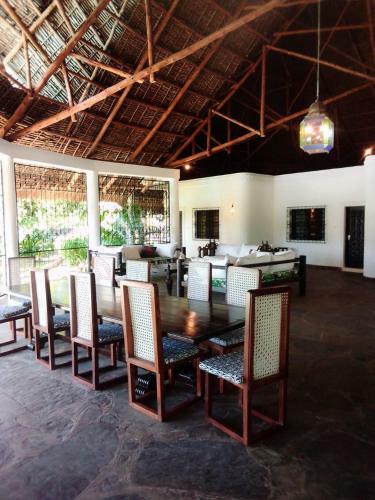 5 Bedroom House Malindi, Casuarina