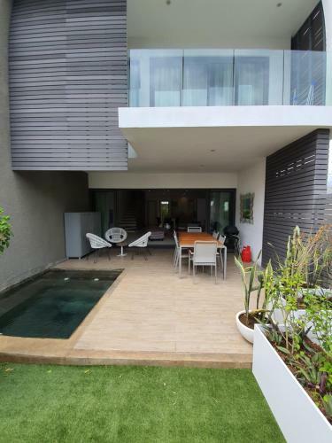 Apartamento Latitude Sea Front Luxury Complex