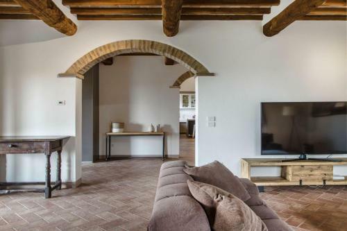 Villa Chiugi