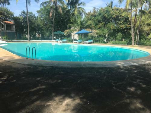 Dwini Apartments