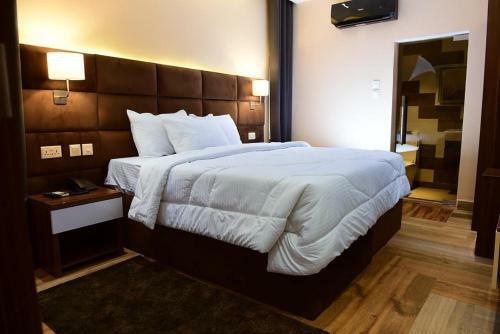 Hotel Mainstay Apartment & Suites