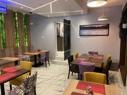 Hotel Mainstay Apartment & Suites