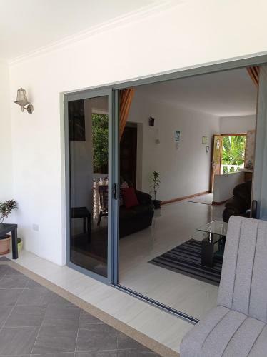 Les Forbans Selfcatering Apartment