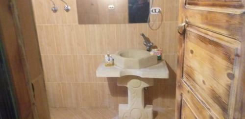 Bed & Breakfast Tazol House