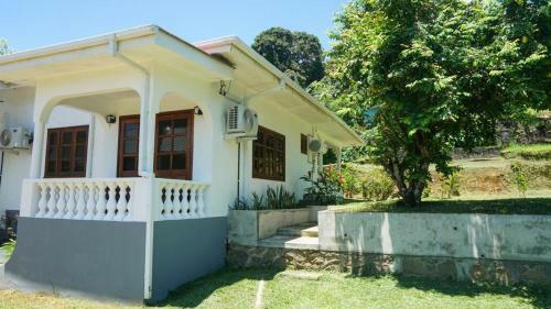 Hostal Ogumka, Self Catering , Beoliere, Mahe