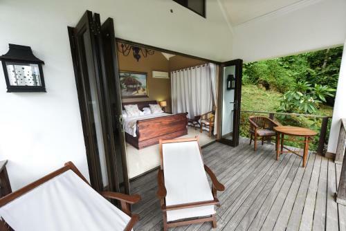 Villa Coconut Climb