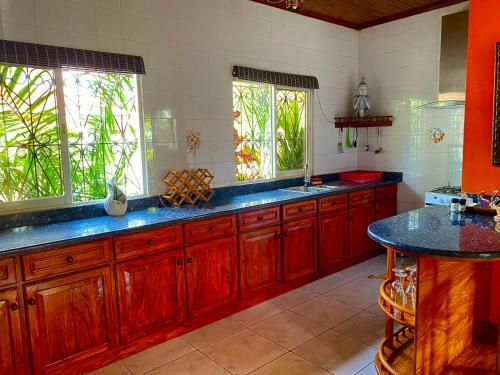 Apartamento Effie Mountain View Gecko Villa