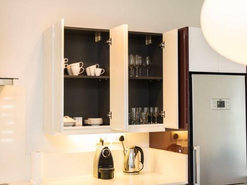 Ah 5-seafront,premium,luxurious,serviced Apartment