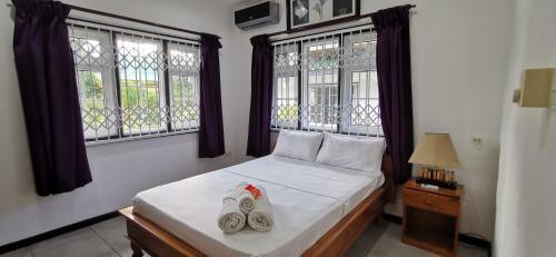Grande Villa Corossol Chez Marva 3 � 12 Personnes