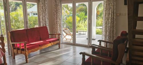Grande Villa Corossol Chez Marva 3 � 12 Personnes