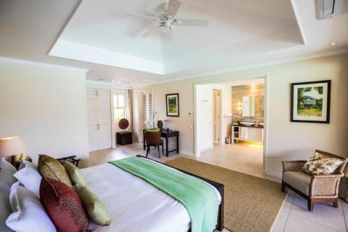 Eden Island 4-bedroom Villa With Private Pool
