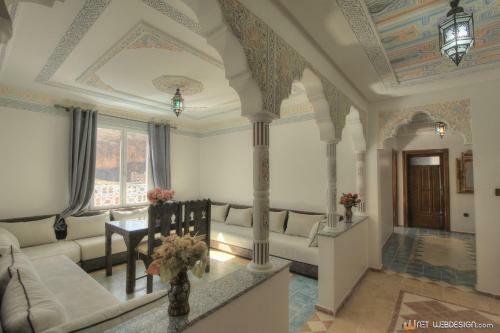 Hotel New Mars Dades