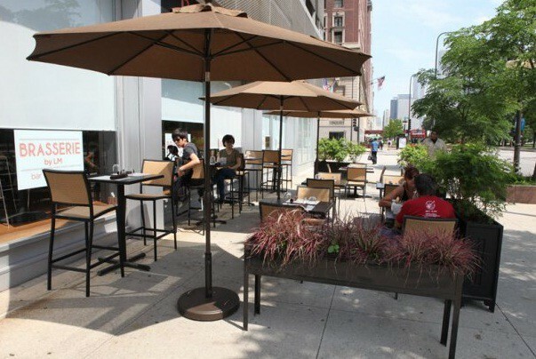 Hotel Chicago`s Essex Inn