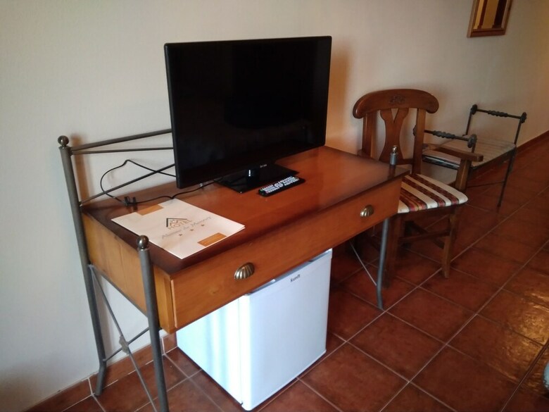 Hotel Alonso De Monroy