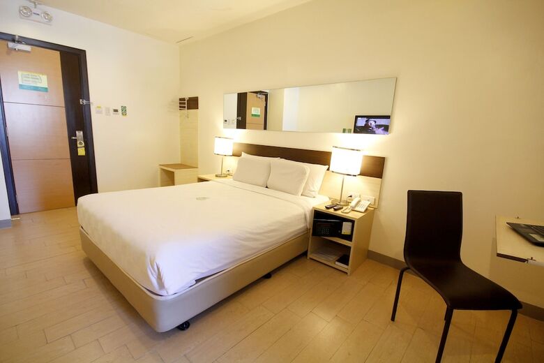 Go Hotels Otis-manila