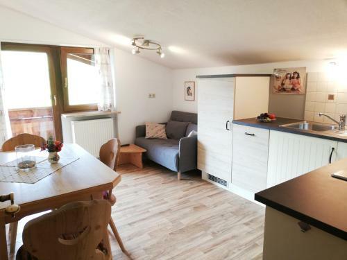 Hostal G�stehaus Midi
