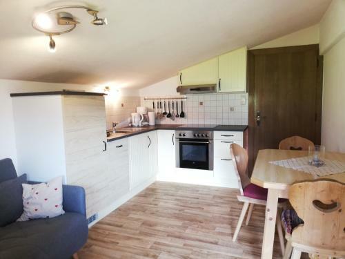Hostal G�stehaus Midi