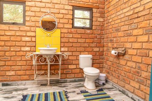 Hostal Otavi Vineyards Self-catering & Camping