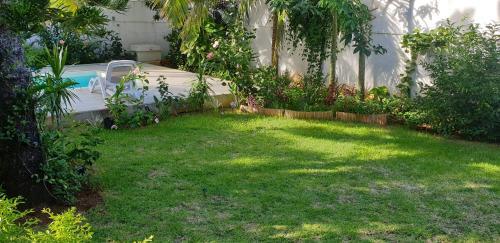 Lush Garden Villa House 1