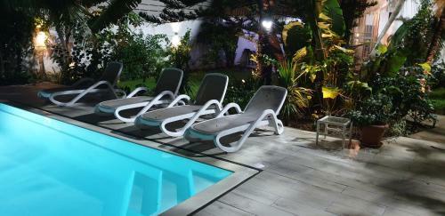 Lush Garden Villa House 1