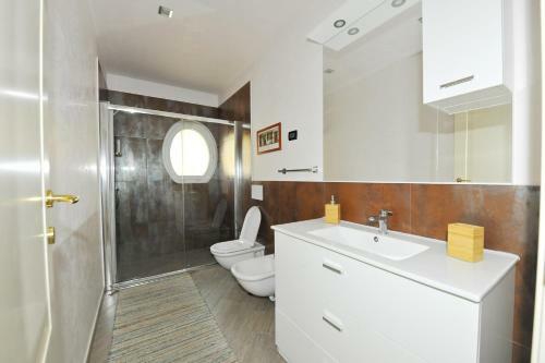 Apartamento Casa Costa Outlet 3