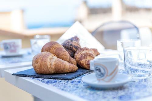 Bed & Breakfast K�ramos Luxury Rooms