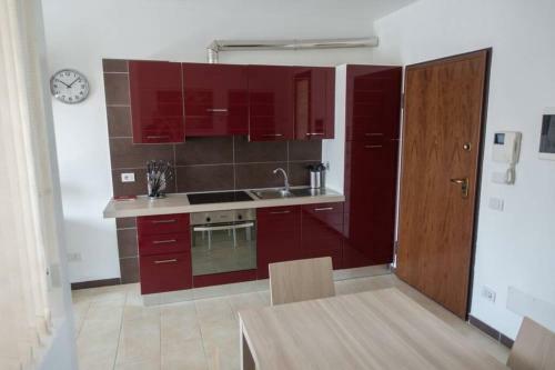 Apartment Victoria, Cozy Studio Flat Near Leonardo Academy