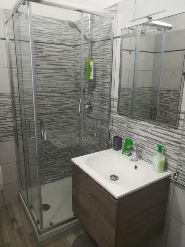 Hostal Domos Loru