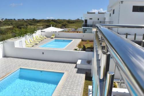 Brighthelm Villas