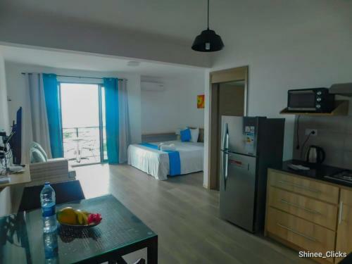 Hostal Fullmoon Apartment & Studio