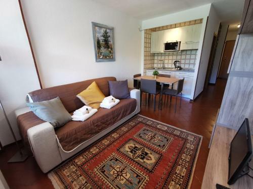 Apartamento Hostdomus - Panoramic Residence