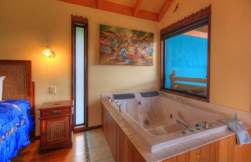 Bed & Breakfast Maleny Tropical Retreat