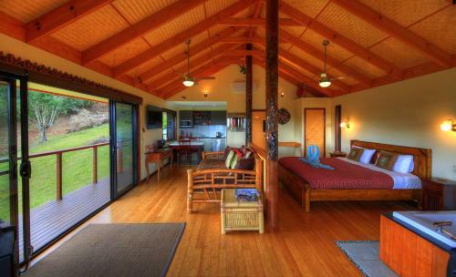 Bed & Breakfast Maleny Tropical Retreat
