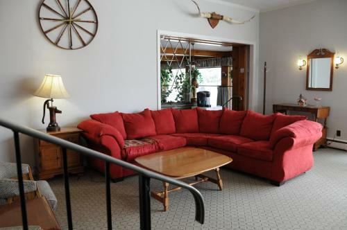 La Paysanne Motel & Hotel