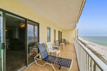 Hotel The Summit Beach Resort By Resort Collection