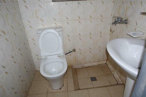 Hostal La Natura Guesthouse