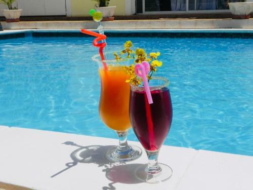 Hostal Petite Flower Guest House